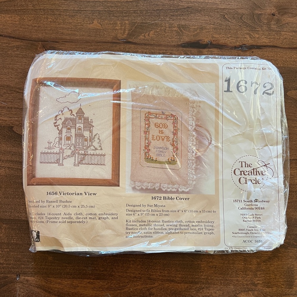 Creative Circle Counted Cross Stitch #1672 Bible Cover